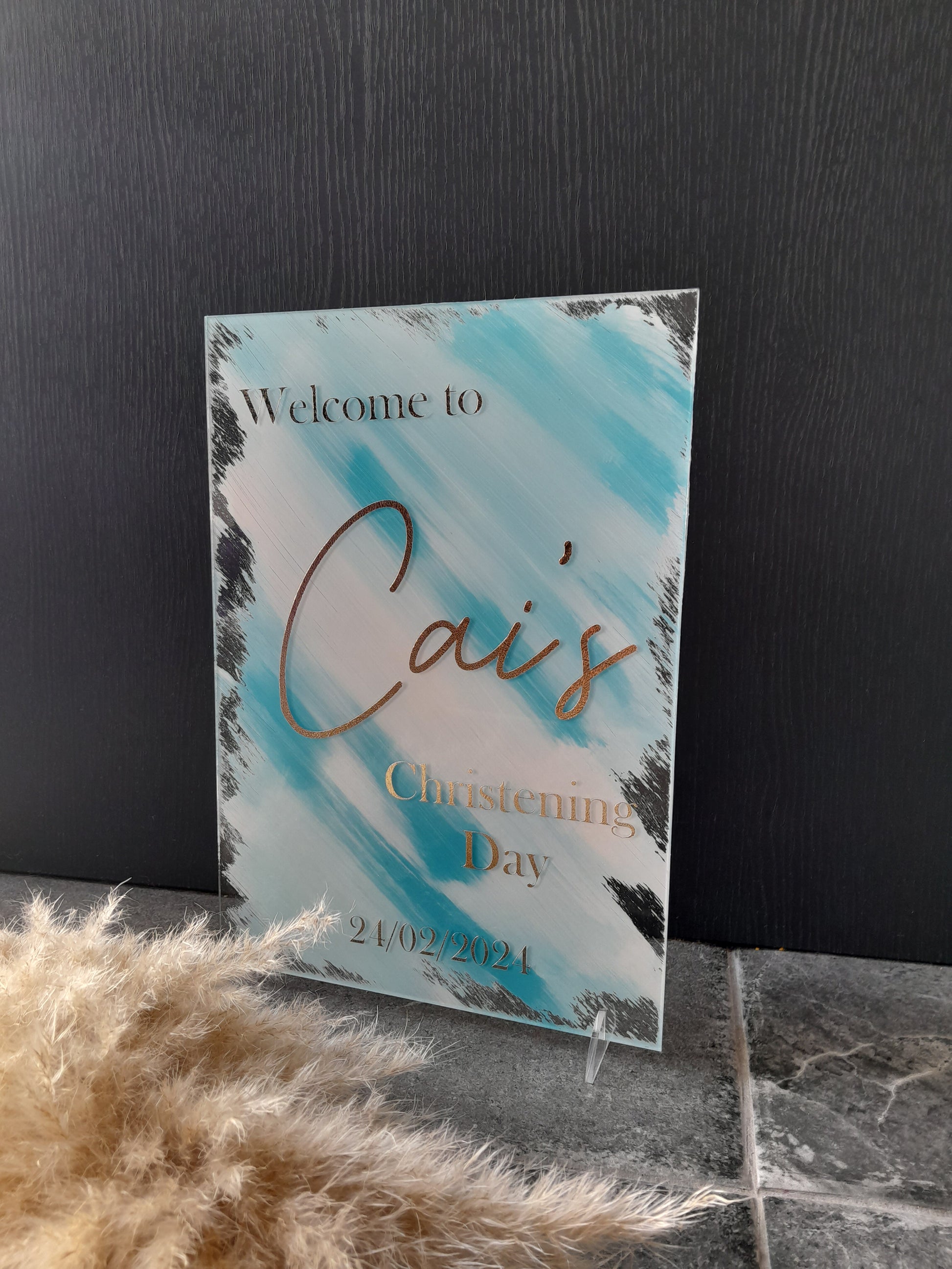 Our acrylic christening signs make a beautiful touch to your baby's special day. They come in circular from sizes 30cm to 60cm and rectangle from A4 to A1. 
These ch