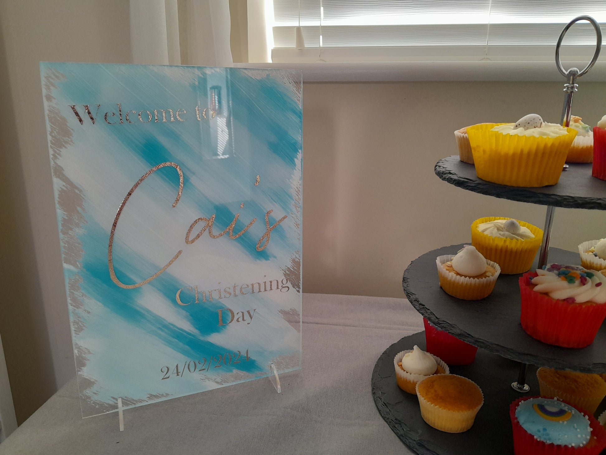 Our acrylic christening signs make a beautiful touch to your baby's special day. They come in circular from sizes 30cm to 60cm and rectangle from A4 to A1. 
These ch