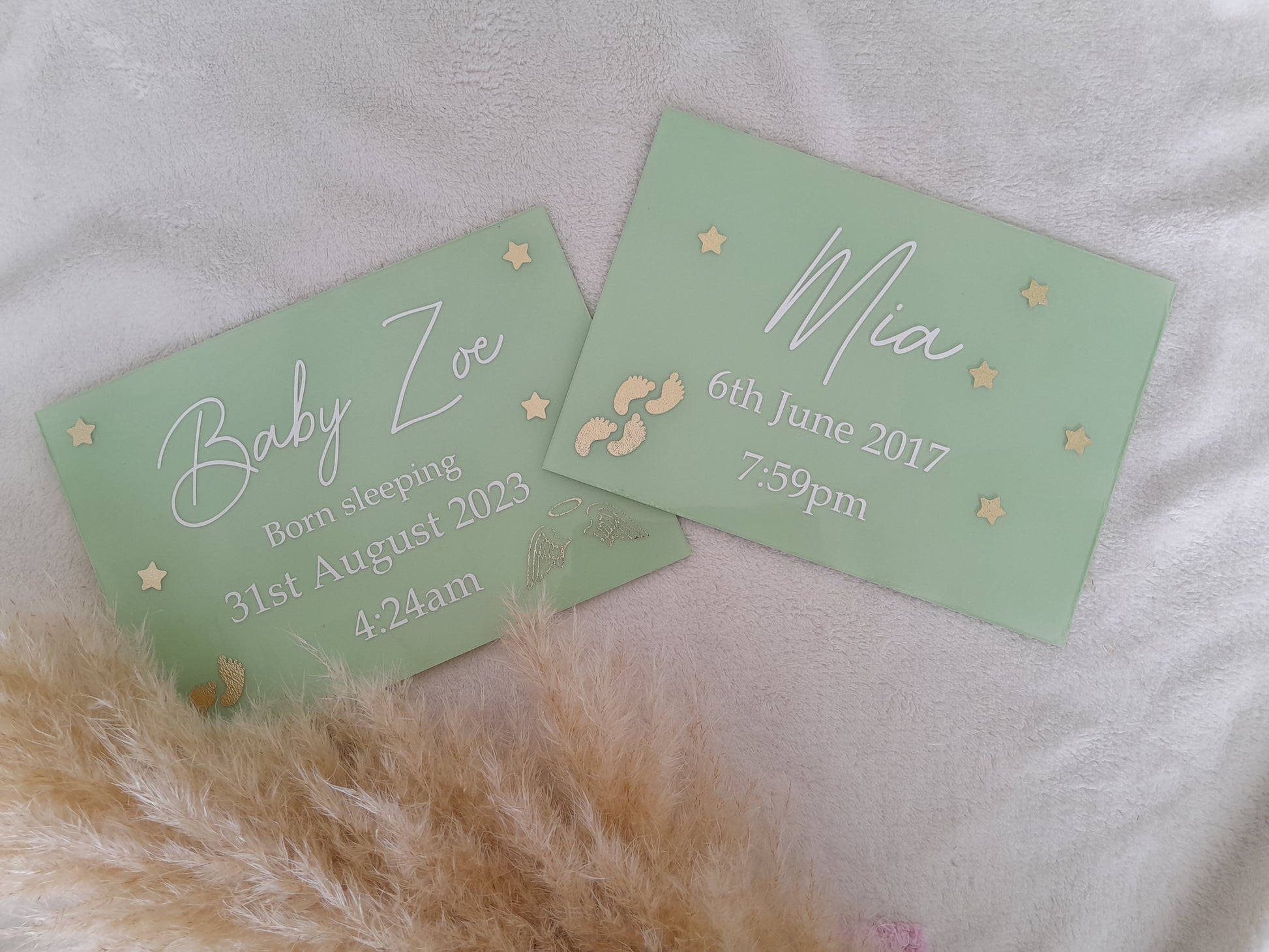 Check out these elegant baby plaques to celebrate the new arrival. This sign displays babies names, date of birth, weight and time and make a lovely new baby gift. 
